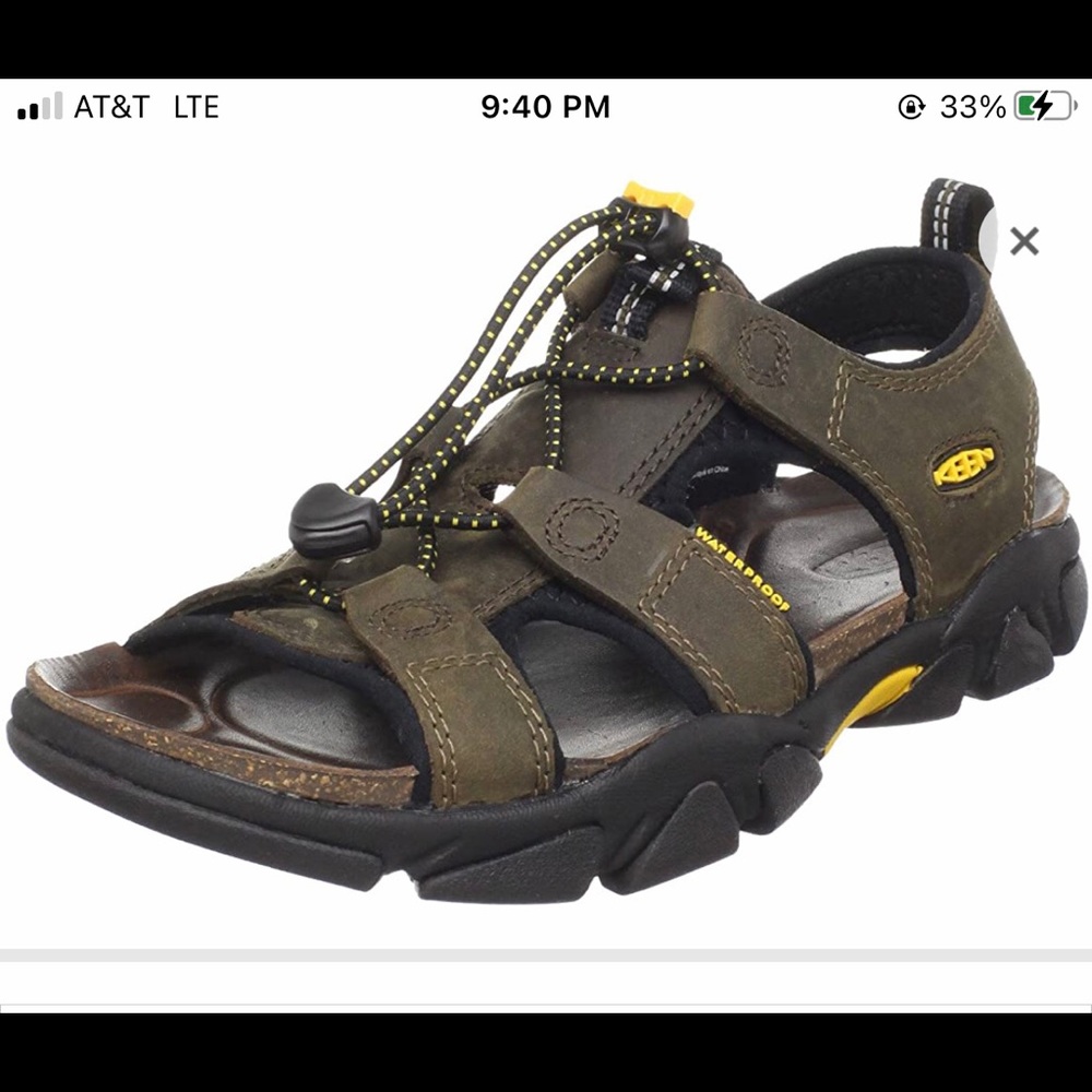 Keen Sarasota Women’s Waterproof Sandal Size 9. Color is Bison. NWOB Rare find!